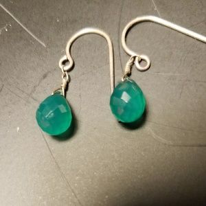 Green agate beveled small drop earrings